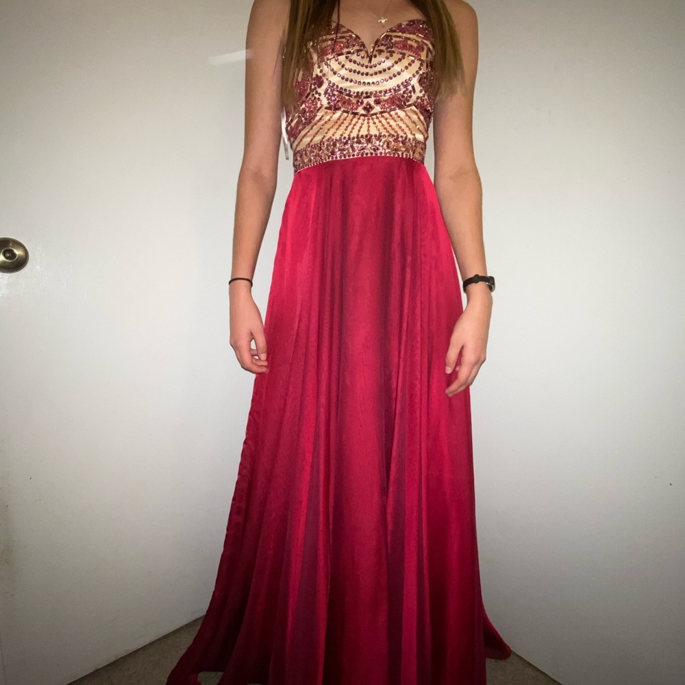Wine red and nude Sherri hill dress!